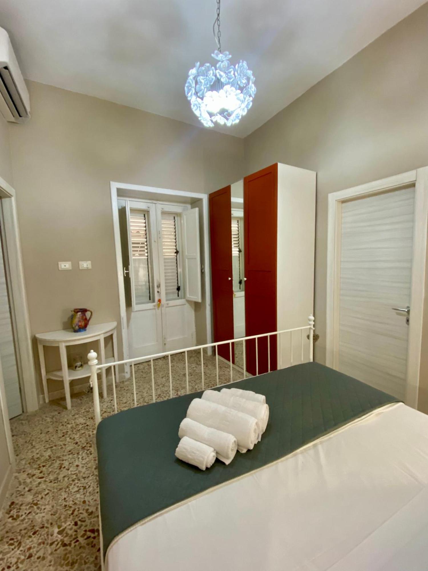 Delizia House Ortigia,Centro Citta, Vicino Al Mare Apartamento Syracuse Exterior foto